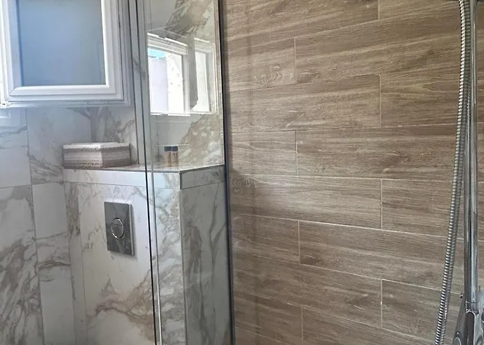 Fiosal 3 3* Σκιάθος Πόλη